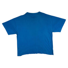 Load image into Gallery viewer, Vintage Warner Bros (1996) LOONEY TUNES Sylvester Embroidered Pocket Blue T-Shirt
