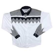 Load image into Gallery viewer, Vintage Ndale Rose Cowboy Western Style Patterned White Black Long Sleeve Shirt
