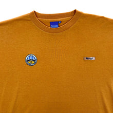 Load image into Gallery viewer, Vintage Bloggs HUDDERSFIELD TOWN AFC Embroidered Football Logo Orange T-Shirt
