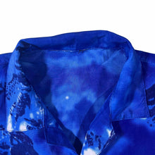 Load image into Gallery viewer, Early 00&#39;s Gothic Y2K Tiger Graphic Blue Short Sleeve Shirt
