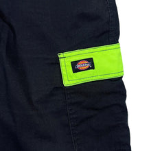 Load image into Gallery viewer, DICKIES Workwear Black Green Hi-Vis Skater Cotton Shorts
