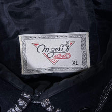Load image into Gallery viewer, Vintage M.Zeki Golhan Black White Patterned Long Sleeve Flannel Shirt
