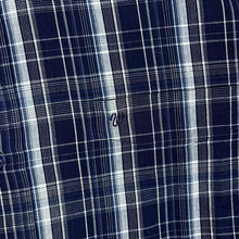 Load image into Gallery viewer, Early 00&#39;s WRANGLER Navy Blue Black White Plaid Check Long Sleeve Cotton Shirt
