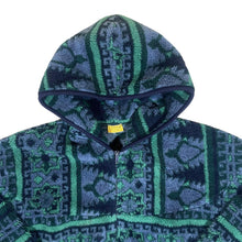 Load image into Gallery viewer, Vintage 90&#39;s CABLE CAR CLOTHIERS Patterned Deep Pile Zip Fleece Hoodie
