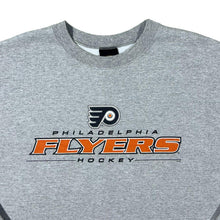 Load image into Gallery viewer, Vintage Bulletin NHL Philadelphia Flyers Ice Hockey Grey Crewneck Sweatshirt

