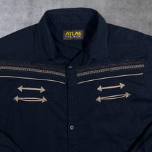 Load image into Gallery viewer, Early 00&#39;s Atlas For Men Cowboy Western Embroidered Black Cotton Long Sleeve Shirt
