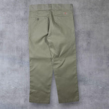 Load image into Gallery viewer, Dickies 874 Original Fit Skater Workwear Classic Beige Chino Trousers
