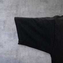 Load image into Gallery viewer, Vintage 90’s Germany Bulldog Souvenir Graphic Single Stitch Black T-Shirt
