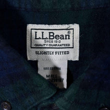 Load image into Gallery viewer, Vintage L.L.Bean "Slightly Fitted" Tartan Check Long Sleeve Button-Down Flannel Shirt
