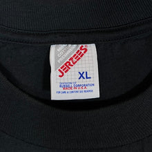 Load image into Gallery viewer, Vintage Jerzees KING TUTS GYM Luxor Las Vegas Souvenir Spellout Graphic T-Shirt
