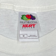 Load image into Gallery viewer, Early 00’s New York Statue Of Liberty USA Flag Souvenir Graphic White T-Shirt
