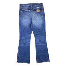 Load image into Gallery viewer, WRANGLER &quot;Westward Bootcut&quot; Classic High Waisted Blue Denim Jeans
