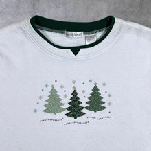 Load image into Gallery viewer, Vintage Hasting &amp; Smith Embroidered Christmas Tree Festive Diamante Sweatshirt
