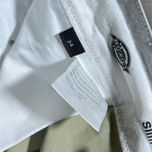 Load image into Gallery viewer, Dickies &quot;Slim Straight&quot; Beige Cotton Blend Skater Worker Shorts
