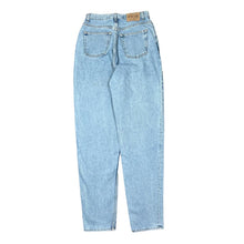 Load image into Gallery viewer, Vintage GAP BLUE JEANS &quot;Reverse Fit&quot; Classic High Waist Mom Blue Denim Jeans
