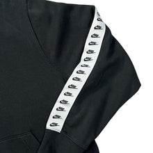 Load image into Gallery viewer, NIKE Embroidered Mini Centre Logo Tape Sleeve Black Pullover Hoodie
