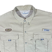 Load image into Gallery viewer, COLUMBIA PFG Performance Fishing Omni-Shade Tactel Nylon Long Sleeve Utility Shirt
