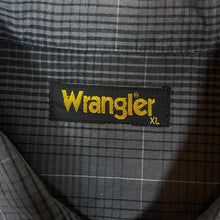 Load image into Gallery viewer, Vintage WRANGLER Grey Black Plaid Check Long Sleeve Cotton Shirt
