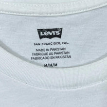 Load image into Gallery viewer, Levi's Classic Red Tab Logo Spellout Graphic Short Sleeve White T-Shirt
