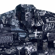 Load image into Gallery viewer, Early 00&#39;s Sportwear Hip Hop Y2K Graffiti Art Graphic Black Short Sleeve Shirt
