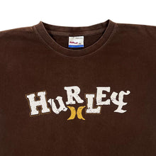 Load image into Gallery viewer, Early 00&#39;s Hurley Skater Surfer Logo Spellout Graphic Brown Short Sleeve T-Shirt
