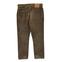 Load image into Gallery viewer, Vintage LEVI&#39;S 505 Regular Fit Brown Corduroy Cord Straight Leg Trousers
