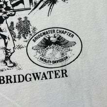 Load image into Gallery viewer, Vintage RIDERS OF BRIDGEWATER &quot;Hoggin&#39; The Bridge IV&quot; Biker Club Souvenir Spellout Graphic T-Shirt
