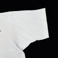 Load image into Gallery viewer, Vintage PORT ALBERNI, BC (1994) &quot;Wolf&quot; Animal Nature Wildlife Graphic Single Stitch T-Shirt
