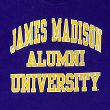Load image into Gallery viewer, Jansport JAMES MADISON ALUMNI UNIVERSITY College Spellout Graphic Purple T-Shirt
