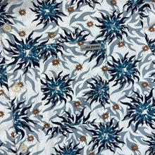 Load image into Gallery viewer, Early 00&#39;s NO FEAR Hawaiian Tribal Floral Surfer Skater Graphic Short Sleeve Cotton Shirt
