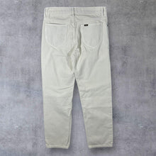 Load image into Gallery viewer, Vintage Lee "Brooklyn" Classic Cream Straight Leg Regular Fit Denim Jeans
