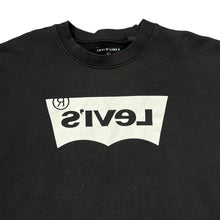 Load image into Gallery viewer, LEVI&#39;S LINE 8 Classic White Tab Logo Spellout Graphic Crewneck Sweatshirt
