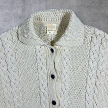 Load image into Gallery viewer, Vintage Emerald Design Cream Cable Knit Button Down Sweater Cardigan
