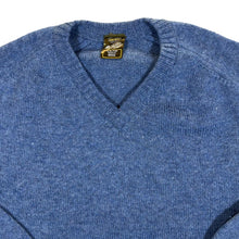 Load image into Gallery viewer, Vintage 90&#39;s KEYNOTE Made In UK Shetland Wool Blue Knit V-Neck Sweater Jumper
