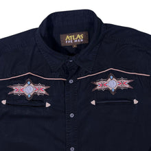 Load image into Gallery viewer, Early 00&#39;s Atlas For Men Cowboy Western Embroidered Native Black Cotton Long Sleeve Shirt
