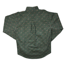 Load image into Gallery viewer, Vintage Wrangler Rugged Wear Duck Patterned Long Sleeve Button-Up Cotton Shirt
