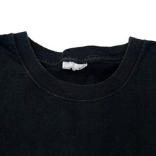 Load image into Gallery viewer, Vintage DAVID LEE ROTH “European Tour 2004” Glam Metal Hard Rock Band Graphic T-Shirt
