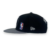 Load image into Gallery viewer, New Era NBA BROOKLYN NETS Embroidered Basketball Logo Snap Back Baseball Cap
