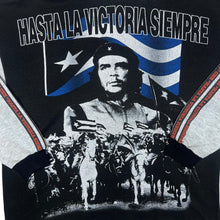Load image into Gallery viewer, Vintage CHE GUEVARA "Hasta La Victoria Siempre" Political Graphic Hoodie
