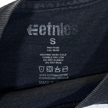 Load image into Gallery viewer, ETNIES Classic Skater Box Logo Spellout Graphic Black T-Shirt

