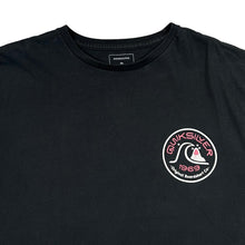 Load image into Gallery viewer, QUIKSILVER &quot;Original Boardshort Co.&quot; Surfer Skater Logo Spellout Graphic Short Sleeve Cotton T-Shirt
