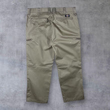 Load image into Gallery viewer, Dickies Skater Workwear Carpenter Classic Beige Cargo Trousers
