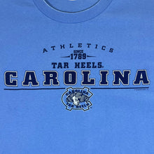 Load image into Gallery viewer, Early 00&#39;s Lee NCAA Carolina Tar Heels College Sports Graphic Blue T-Shirt
