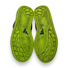 Load image into Gallery viewer, Vintage ADIDAS (1998) Wilcox Navy Blue Green Sneakers Shoes Trainers
