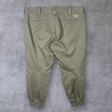 Load image into Gallery viewer, Dickies Skater Workwear Carpenter Classic Beige Cuffed Trousers
