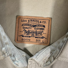 Load image into Gallery viewer, Vintage 90&#39;s LEVI&#39;S White Tab Made In Italy Beige Cotton Long Sleeve Over Shirt Jacket
