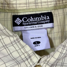 Load image into Gallery viewer, COLUMBIA SPORTSWEAR Classic Yellow Plaid Check Short Sleeve Cotton Shirt
