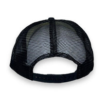 Load image into Gallery viewer, Vintage PINE LAKE TRAILER PARK Souvenir Graphic Mesh Trucker Baseball Cap

