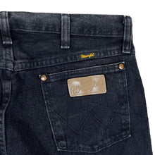 Load image into Gallery viewer, Early 00&#39;s WRANGLER Classic Black Denim Straight Leg Jeans
