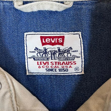 Load image into Gallery viewer, Vintage 90&#39;s LEVI&#39;S Classic Essential Beige Cotton Zip Bomber Jacket
